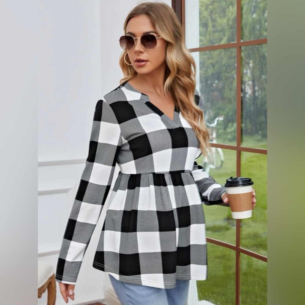 SHEIN Maternity Gingham Peplum Top